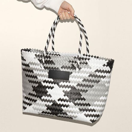 PANIER PLASTIQUE TRESSE